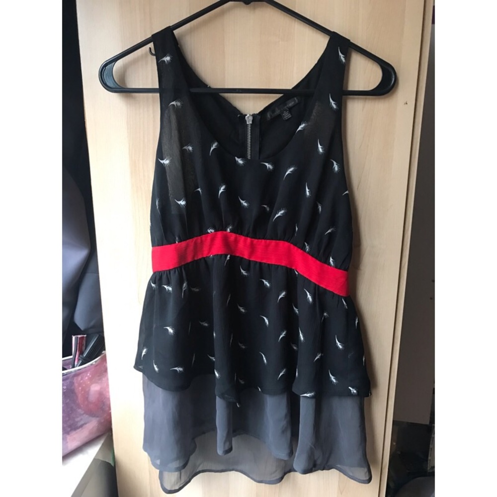 Flowy Sleeveless Blouse from Lucca Couture
